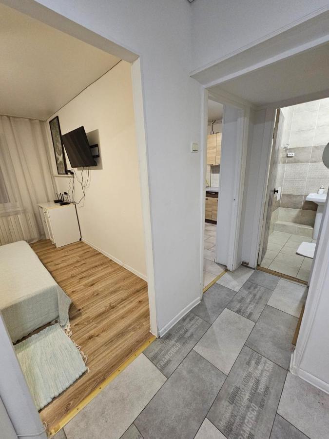 Apartment On Constantin Negruzzi Chisinau Exterior photo